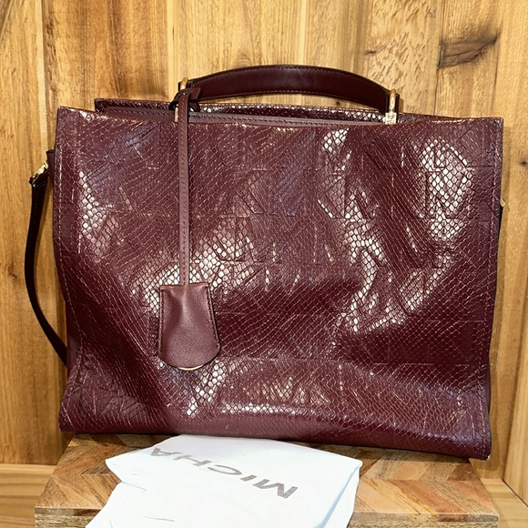 Michael Kors burgundy handbag - Picture 4 of 4